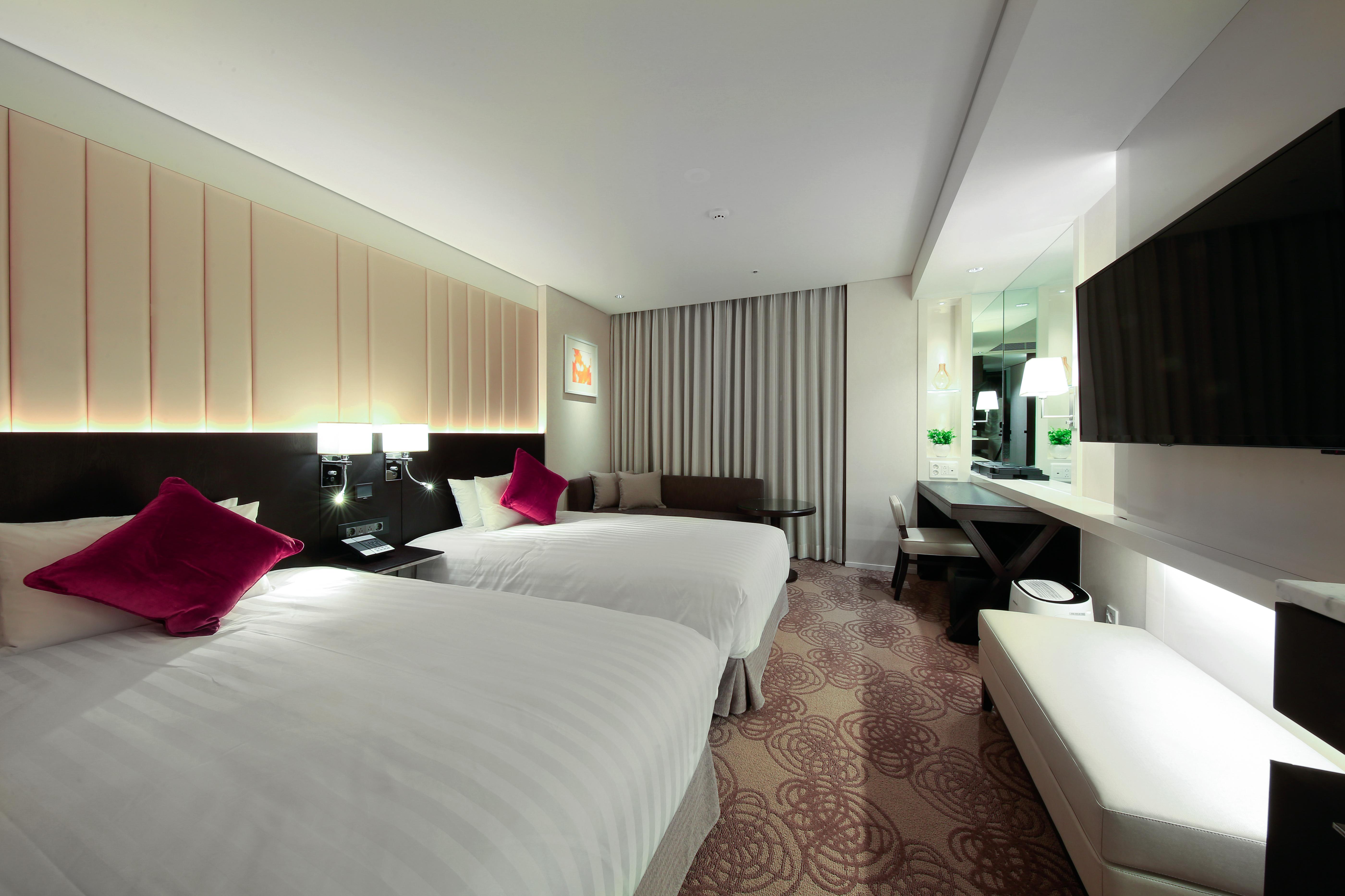 Solaria Nishitetsu Hotel Seoul Myeongdong Exterior photo